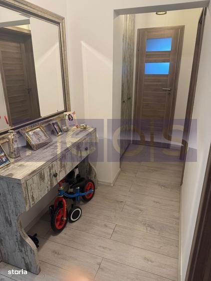 Apartament renovat si decomandat 4 camere | Doamna Ghica-Parc Plumbuit - 1