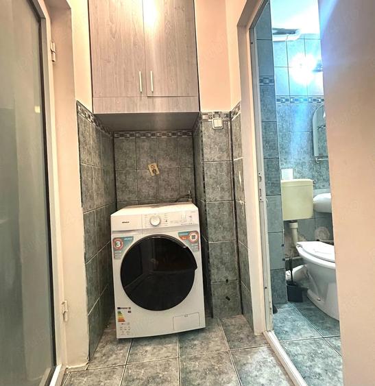 Apartament cu 2 camere semidecomandat în Tomis III