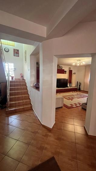 Spațiu comercial, de 380 mp, în Central