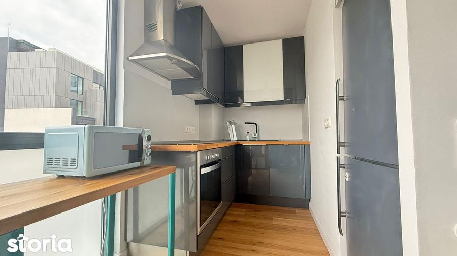 Apartament cu 3 camere, mobilat în Calea Călărașilor