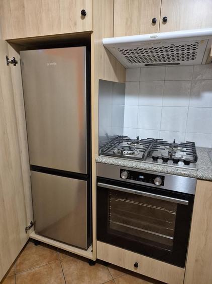 Apartament cu 2 camere decomandat în Spitalul Județean