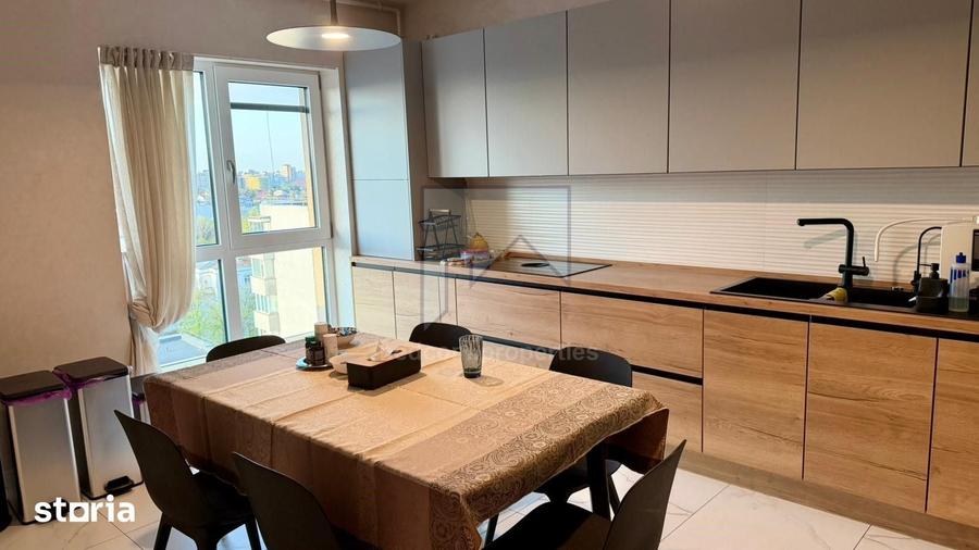 Apartament cu 4 camere în Ștefan cel Mare