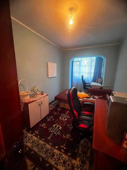 Apartament cu 3 camere decomandat în Micro 38