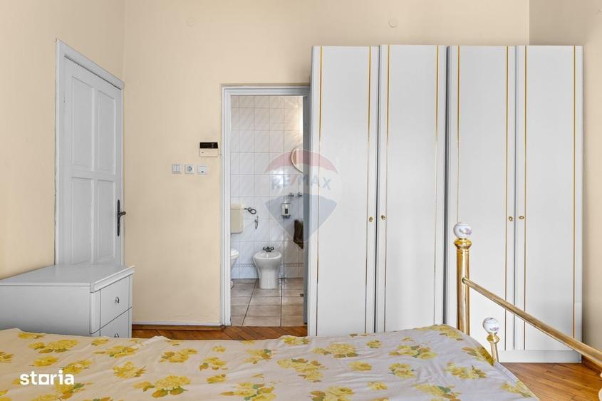 Casă cu 3 camere cu Teren 320 Mp în Central