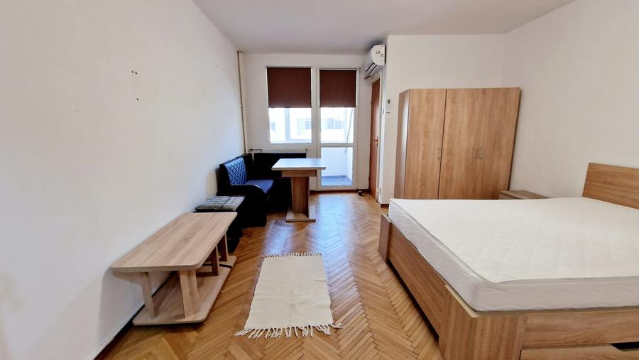 Garsonieră semidecomandată, mobilată în Vatra Luminoasă