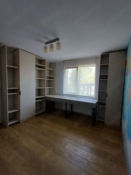 Casă cu Teren 200 Mp în Central