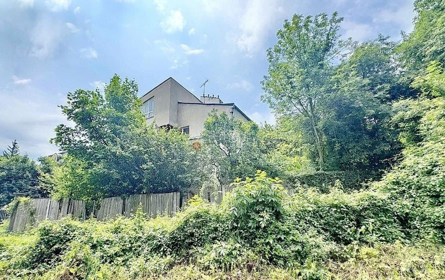Casă individuală cu 5 camere cu Canalizare în Brașovul Vechi