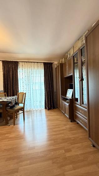 Apartament de 55 mp utili,parcare inclusa,zona Florilor - 6