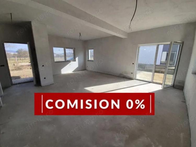 Casă cu Teren 220 Mp în Gilău