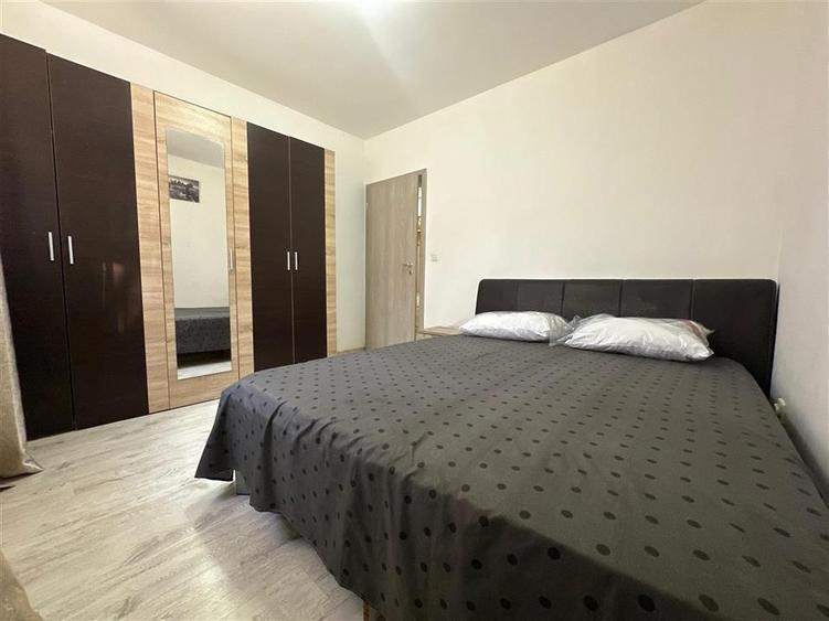 Apartament cu 2 camere decomandat, mobilat în Frumoasa