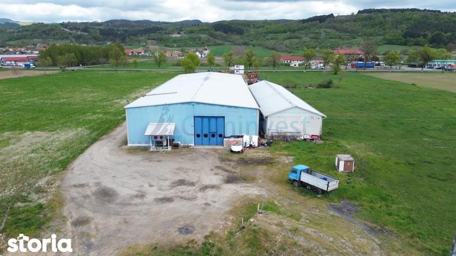 Spațiu comercial, de 1,400 mp, în Aușeu