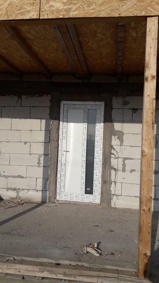 Casă cu 3 camere în Crevedia