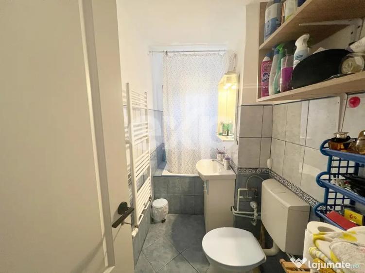 Apartament cu 3 camere decomandat în Sântandrei