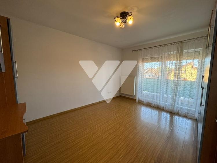 Apartament cu 3 camere decomandat, mobilat în Șelimbăr