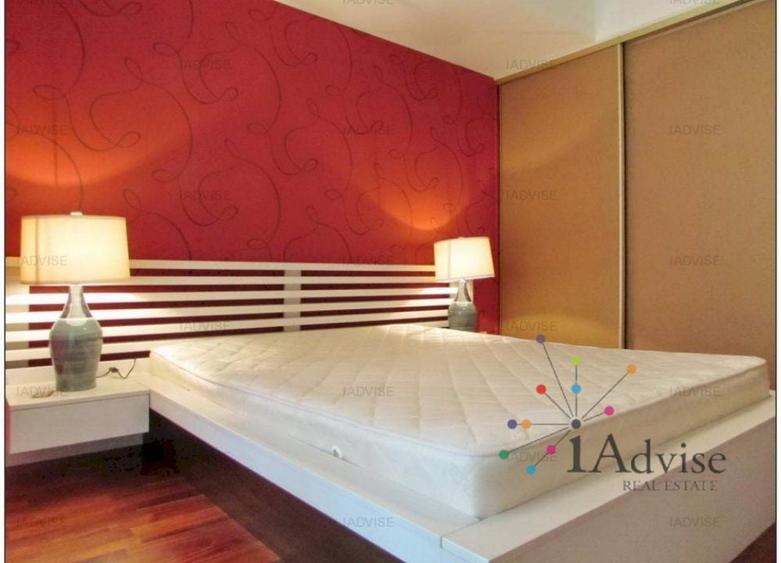 Apartament cu 3 camere decomandat, mobilat în Drumul Poienii