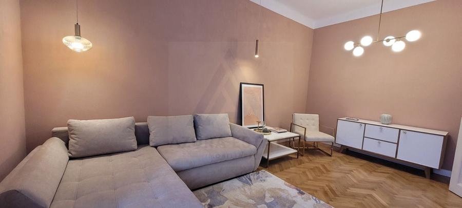 Apartament 2 camere 72 mp utili parter inalt parcare Centrul Istoric - 2