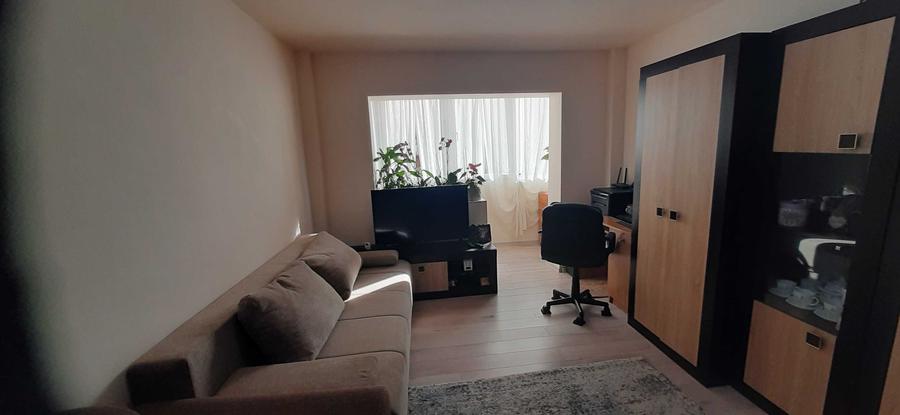 Apartament 2 camere Racadau,etajul 1,decomandat,127000 Euro - 7