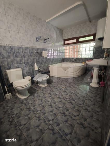 Casă cu 6 camere cu Teren 490 Mp în Bartolomeu