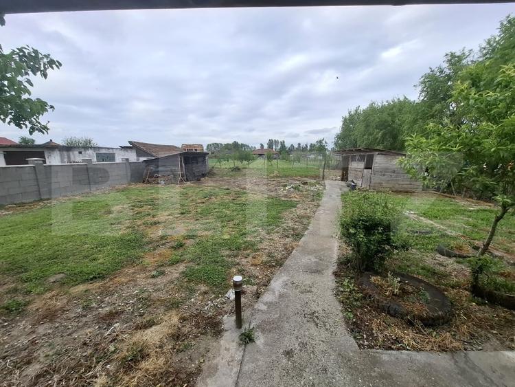 Casă individuală cu 3 camere cu Canalizare în Ardud