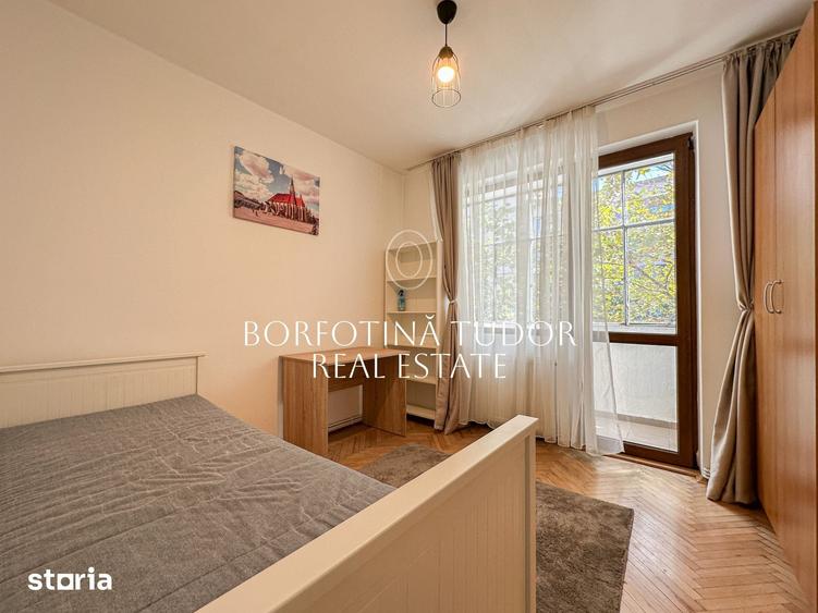 Apartament cu 3 camere decomandat în Central