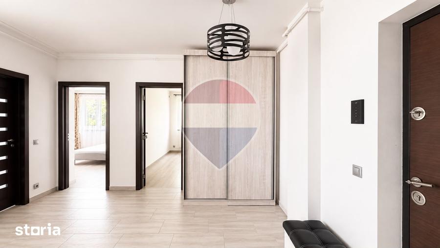 Apartament cu 3 camere semidecomandat în Bulgaria