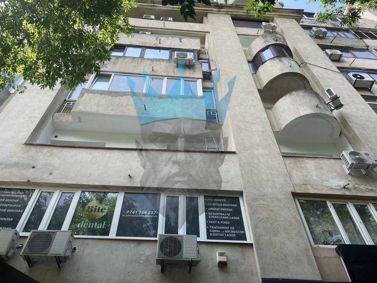 Apartament cu 3 camere decomandat în P-ța Alba Iulia