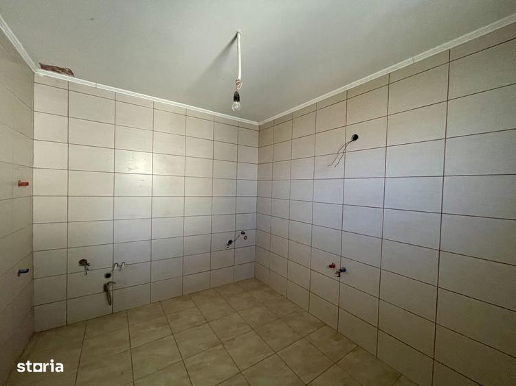 Casă cu 3 camere în Vicovu de Sus