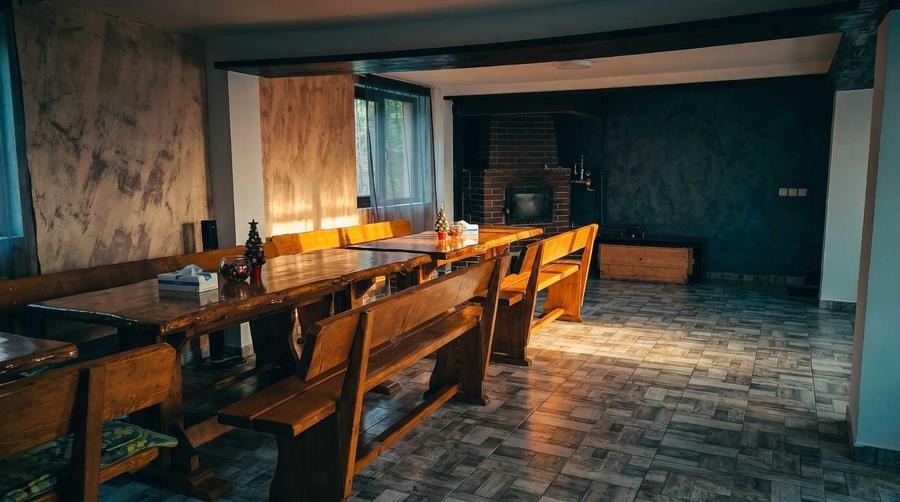 Cabana de vanzare oaza ta de liniste, ascunsa in inima padurii - 1
