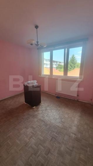 Apartament cu 2 camere semidecomandat în Grigorescu