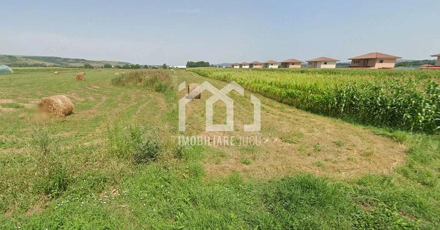 Teren de 2900 mp, în Jucu