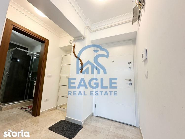 Apartament cu 2 camere, mobilat în Central