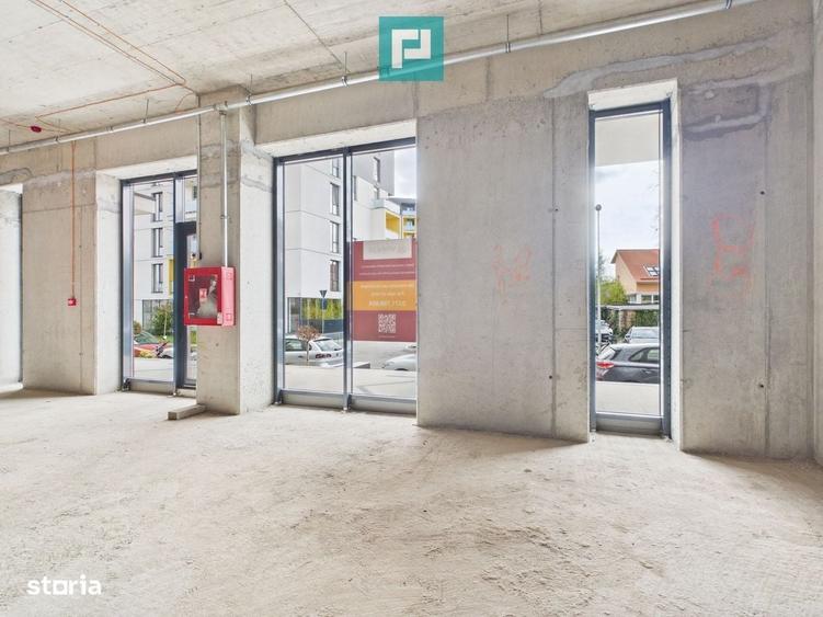 Spațiu comercial, de 81 mp, în Tipografilor