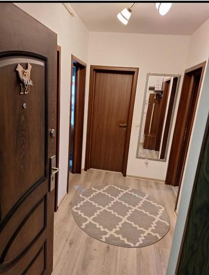 Apartament cu 2 camere decomandat în Sânpetru