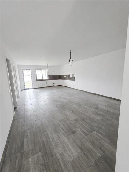 Duplex cu 3 camere cu Teren 341 Mp în Nojorid