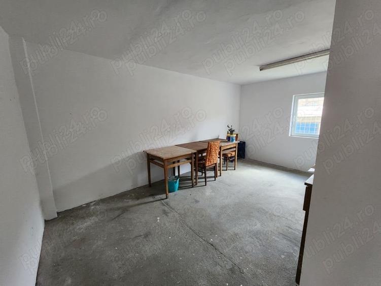 Spațiu comercial, de 54 mp, în Central