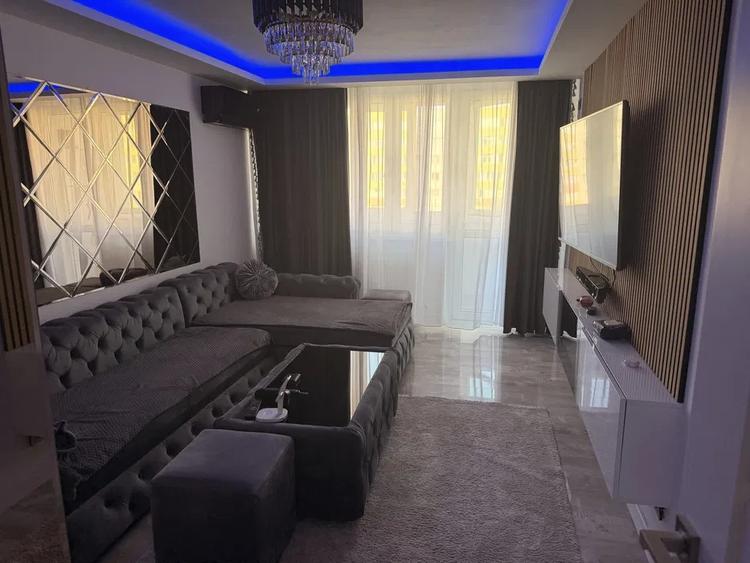 Apartament cu 2 camere decomandat în Colentina