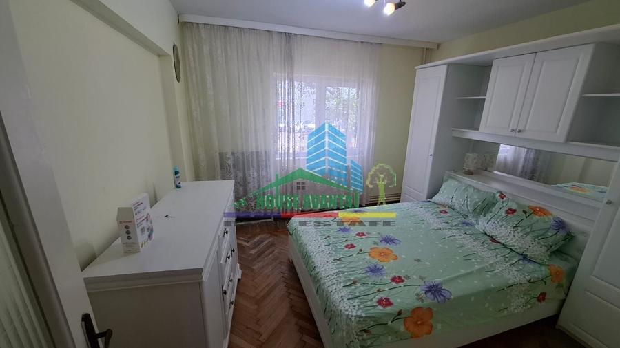 Apartament 4 camere Parter -Focsani-Central - 4
