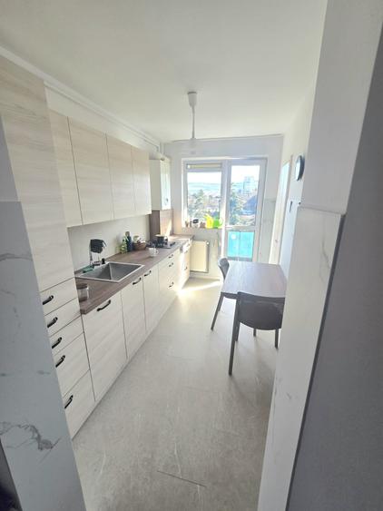 Apartament cu 3 camere semidecomandat în Gheorgheni