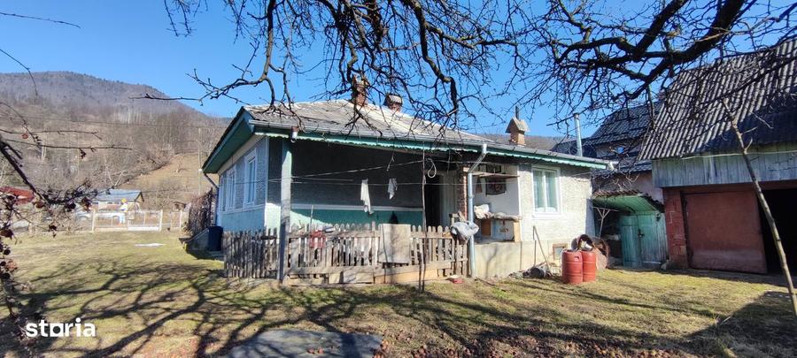 Casa 3 camere cu garaj ?i 2 pivni?e Orasul Bicaz, Jud Neamt - 15