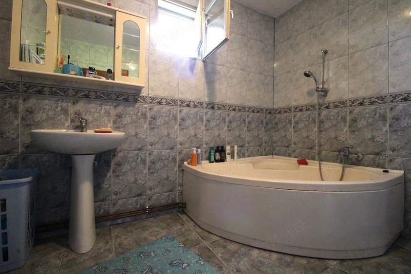 Casă cu Teren 600 Mp în Crișan