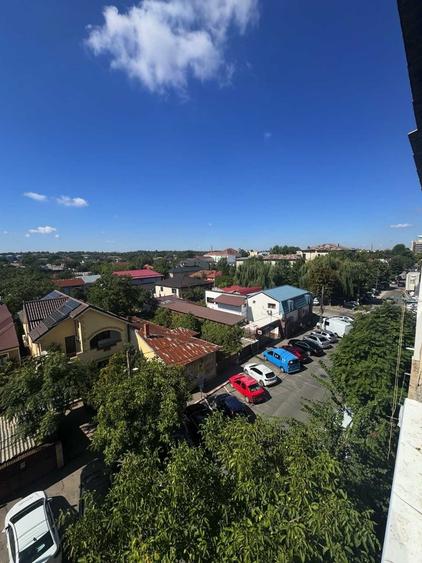 Apartament cu 3 camere decomandat în Ultracentral