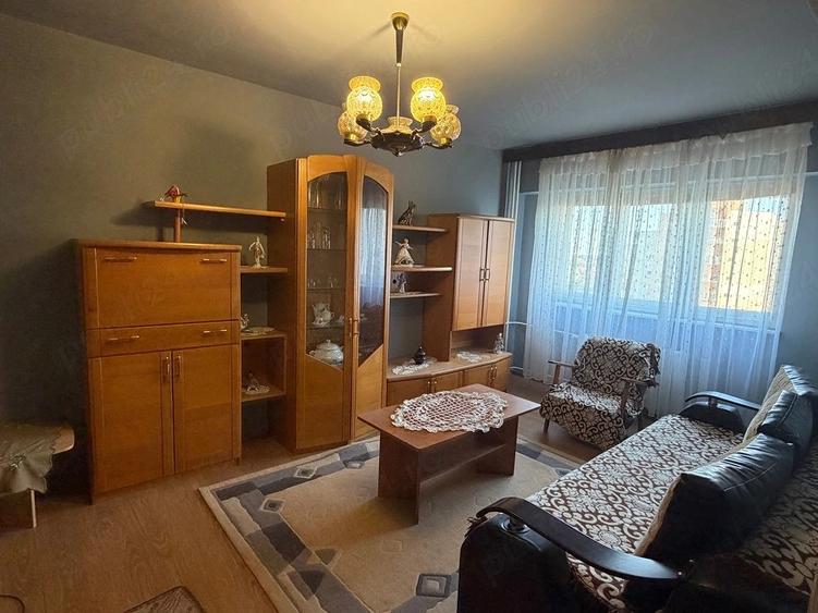 Apartament cu 2 camere decomandat, mobilat în Simion Bărnuțiu