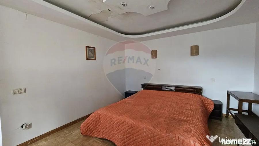 Casă cu 5 camere cu Teren 526 Mp în Chilișeni