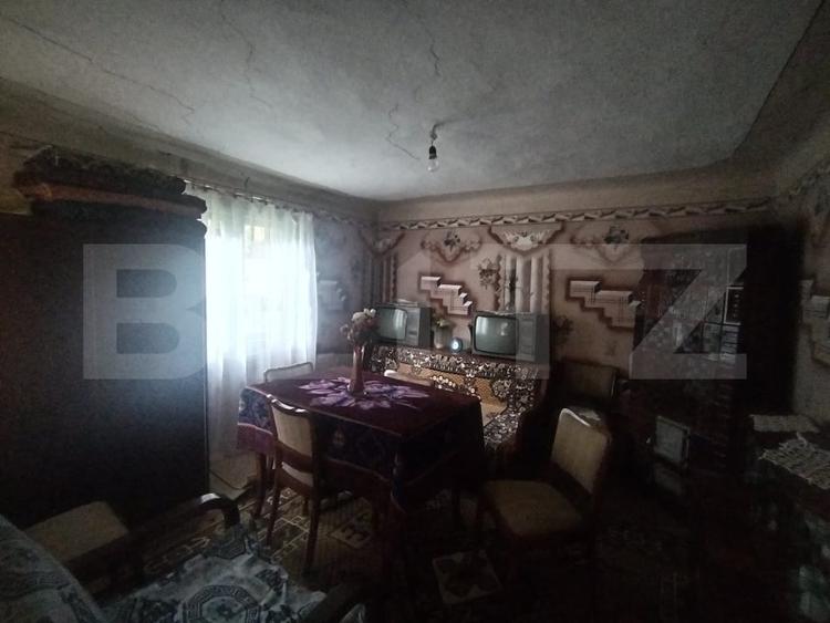 Casă individuală cu 2 camere cu Teren 2000 Mp în Găești