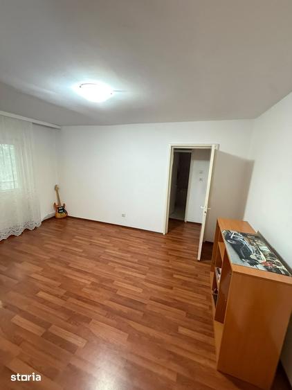 Apartament cu 3 camere în Bistrița Lac