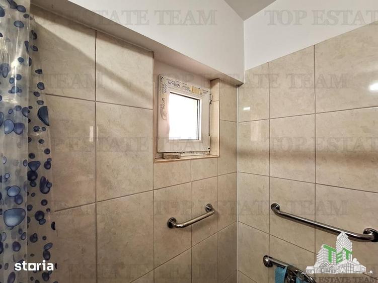 Apartament cu 4 camere decomandat în Colentina