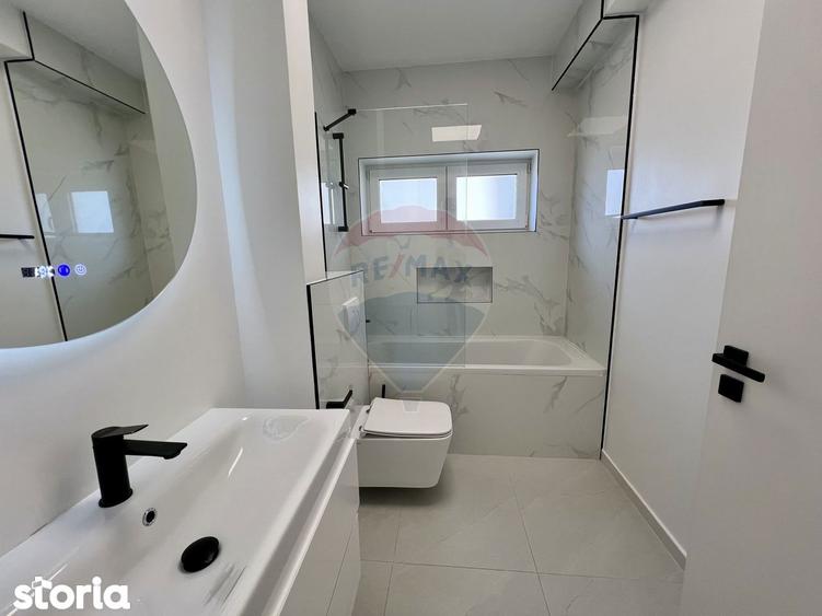 Apartament cu 2 camere decomandat în Cristian