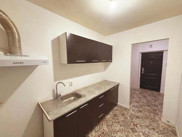 Apartament cu 2 camere semidecomandat în Sud