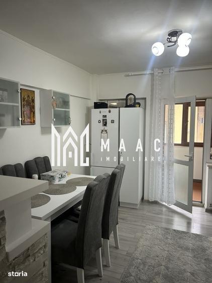 Apartament cu 3 camere decomandat în Sud
