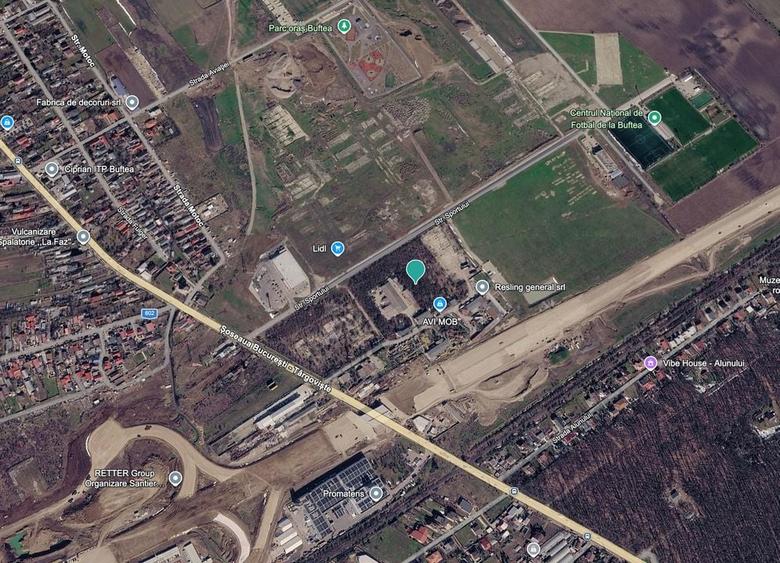 Teren intravilan de 48269 mp, în Sud